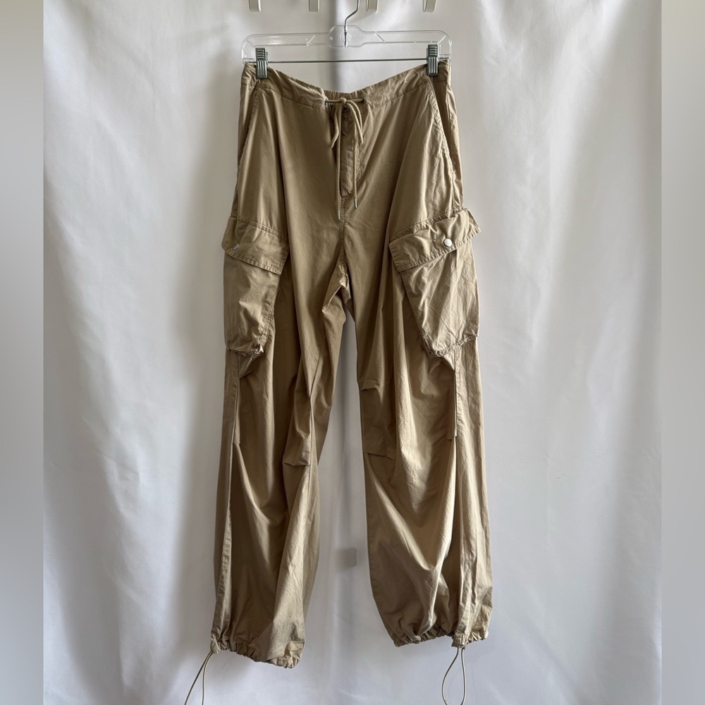 Universal Thread Women's Tan Cargo Pants